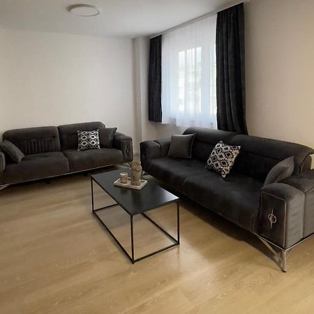 Apartman Lux Apartment Zepce Bagian luar foto