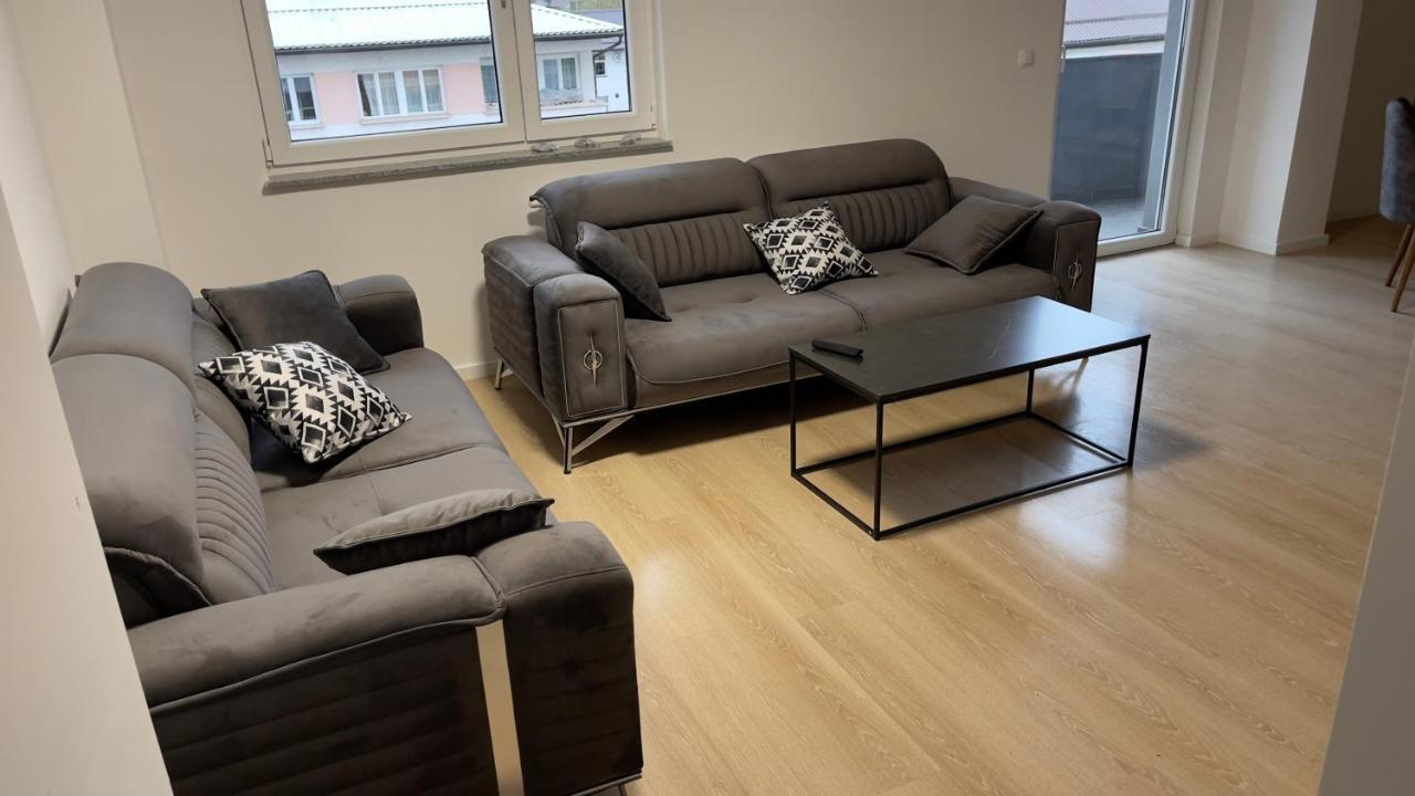 Apartman Lux Apartment Zepce Bagian luar foto