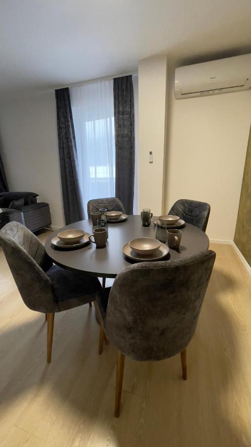 Apartman Lux Apartment Zepce Bagian luar foto